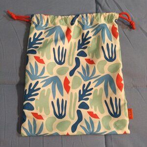 Ipsy - Glam Bag Plus - Drawstring Makeup Bag